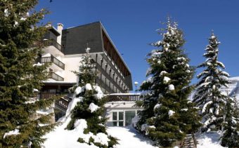 Hotel Ibiza, Les Deux Alpes, External